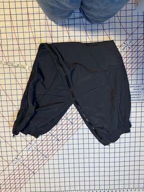 Sporthill Koch XC Black Nylon Side-Zip Warm-Up Track Pants Women's Medium